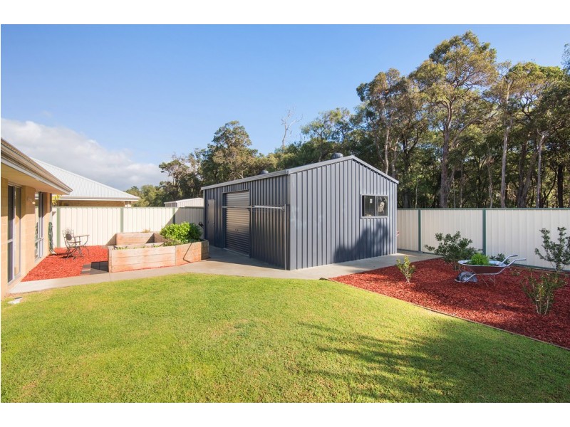 62 Santons Approach, Yalyalup WA 6280
