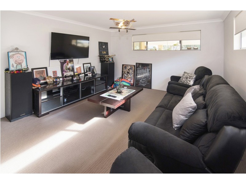 62 Santons Approach, Yalyalup WA 6280