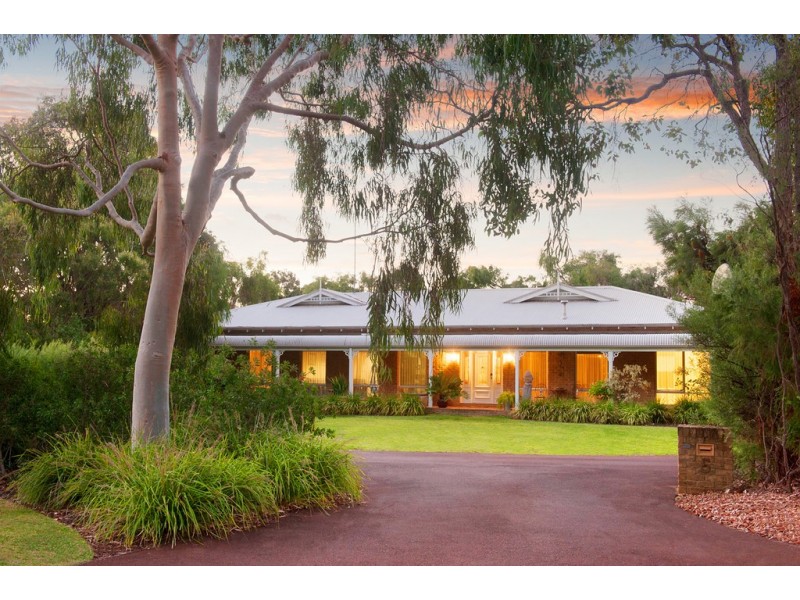 5 Redwood Close, West Busselton WA 6280