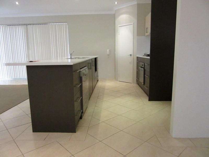 2/14 Thomas Street, Busselton WA 6280