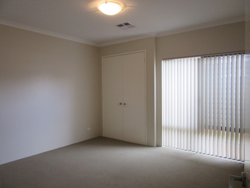 2/14 Thomas Street, Busselton WA 6280