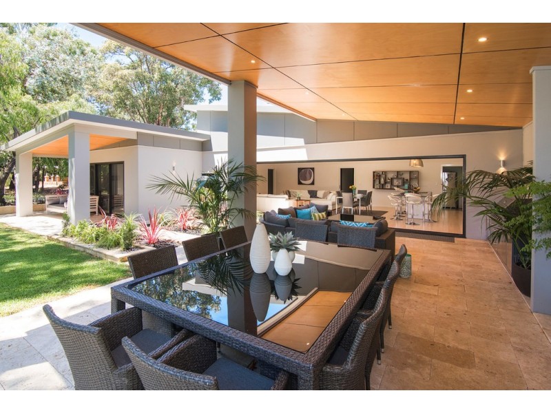 1A Furphy Place, West Busselton WA 6280