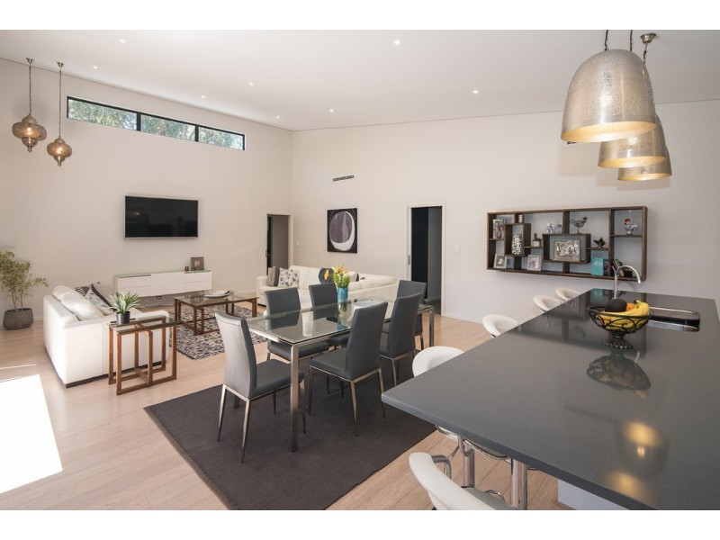 1A Furphy Place, West Busselton WA 6280