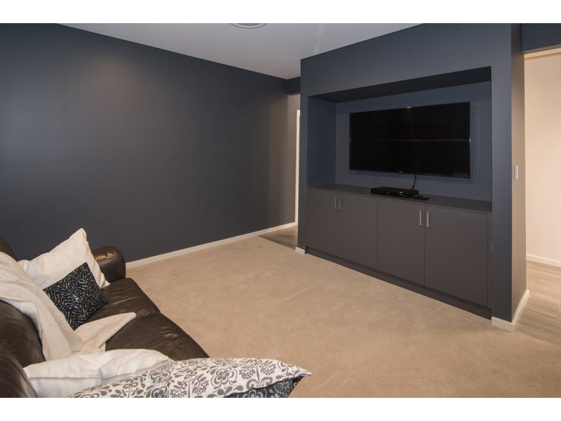 1A Furphy Place, West Busselton WA 6280