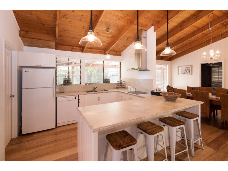 18 Guerin Street, Geographe WA 6280