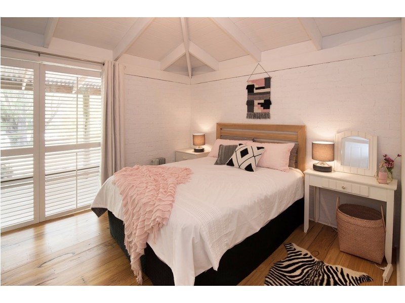 18 Guerin Street, Geographe WA 6280