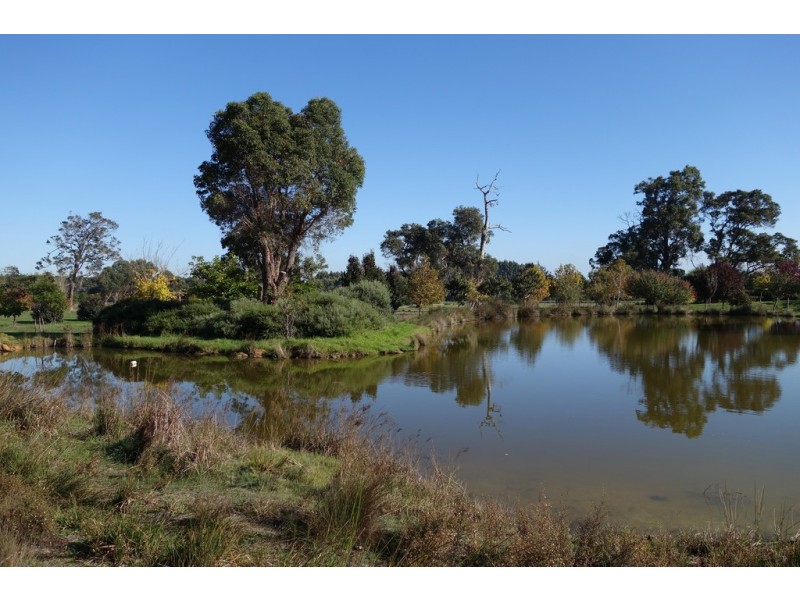 33 Broadhurst Road, Metricup WA 6280