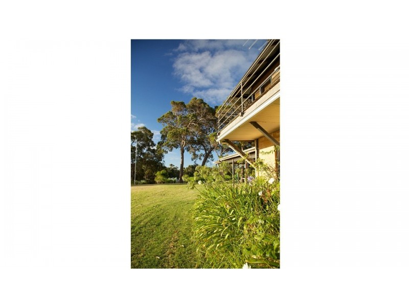 687 Ellen Brook Road, Cowaramup WA 6284