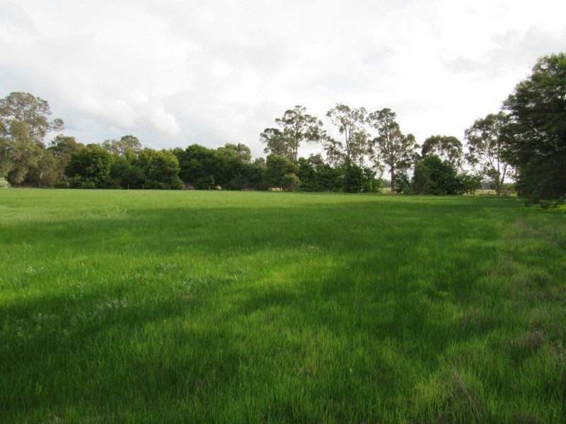 85 Payne Road, North Jindong WA 6280