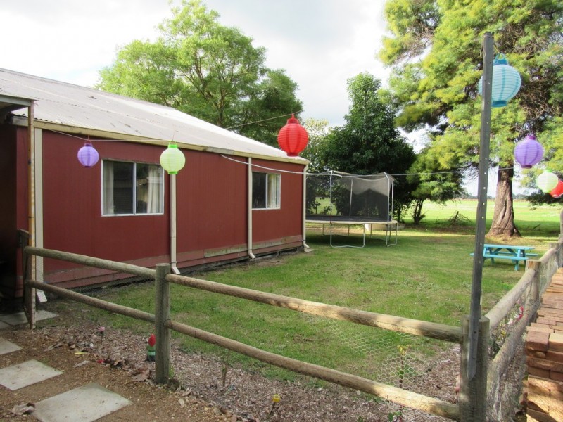 85 Payne Road, North Jindong WA 6280