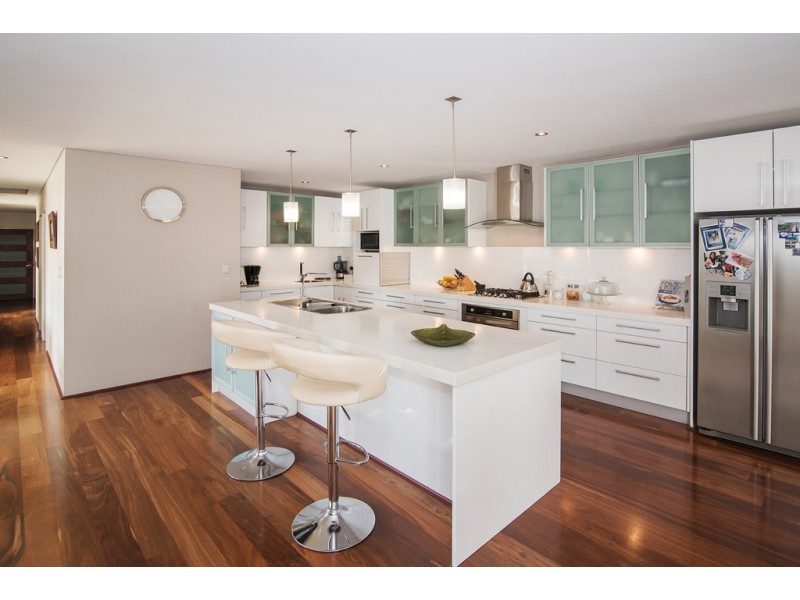 7 Tip Dray Terrace, West Busselton WA 6280