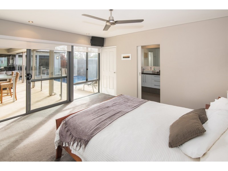 7 Tip Dray Terrace, West Busselton WA 6280