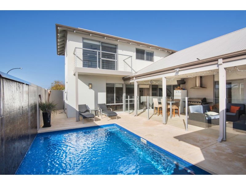 7 Tip Dray Terrace, West Busselton WA 6280