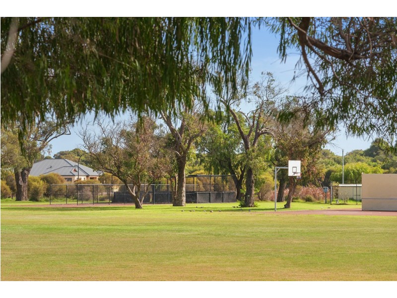 7 Tip Dray Terrace, West Busselton WA 6280