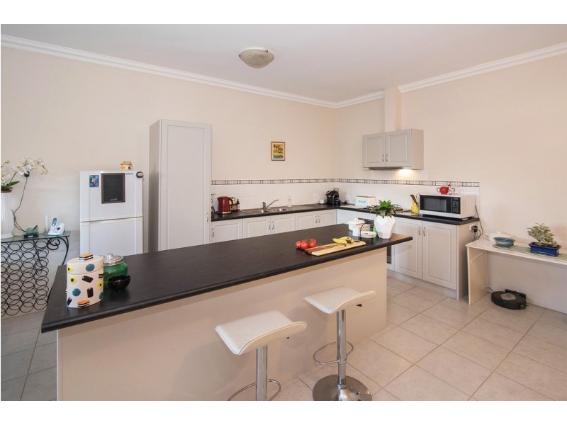 6/19 Southern Drive, Busselton WA 6280