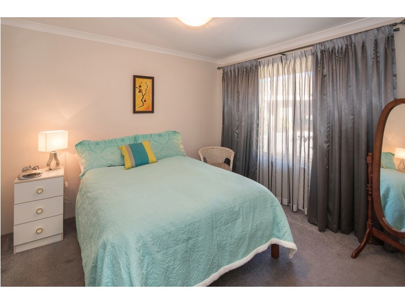 6/19 Southern Drive, Busselton WA 6280