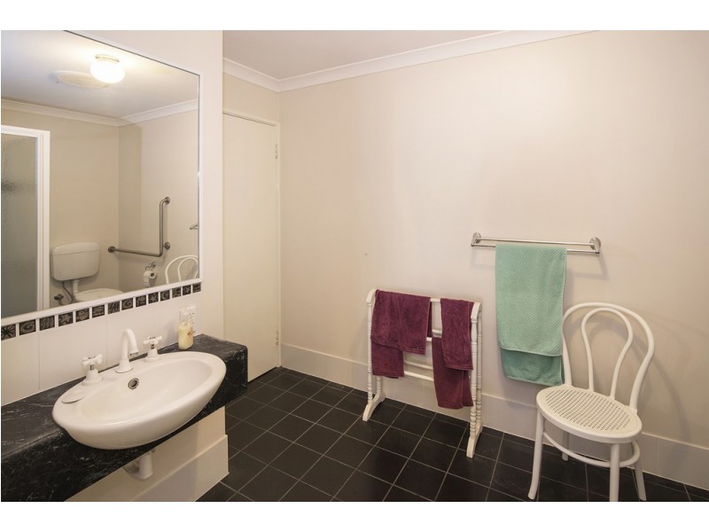 6/19 Southern Drive, Busselton WA 6280