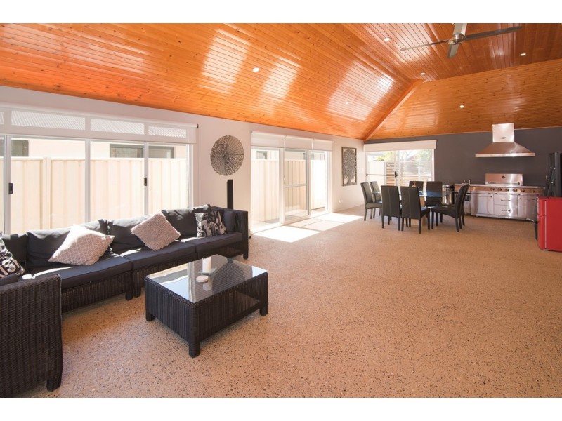 5 Frances Louisa Street, West Busselton WA 6280