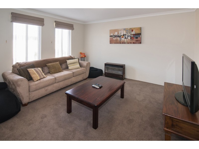 2/3 Edith Cowan Court, Abbey WA 6280