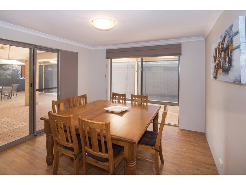 2/3 Edith Cowan Court, Abbey WA 6280