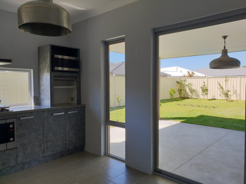 3 Siding Road, West Busselton WA 6280