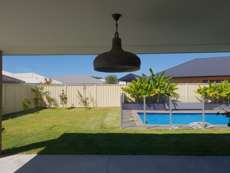 3 Siding Road, West Busselton WA 6280