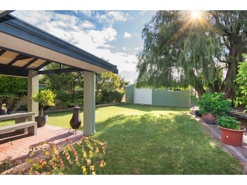 341 Bussell Highway, Broadwater WA 6280