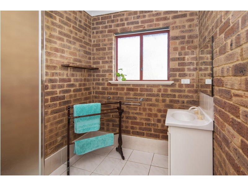 8 Hakea Way, Dunsborough WA 6281