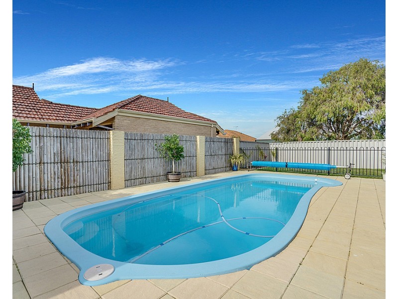 8 Medusa Way, Geographe WA 6280