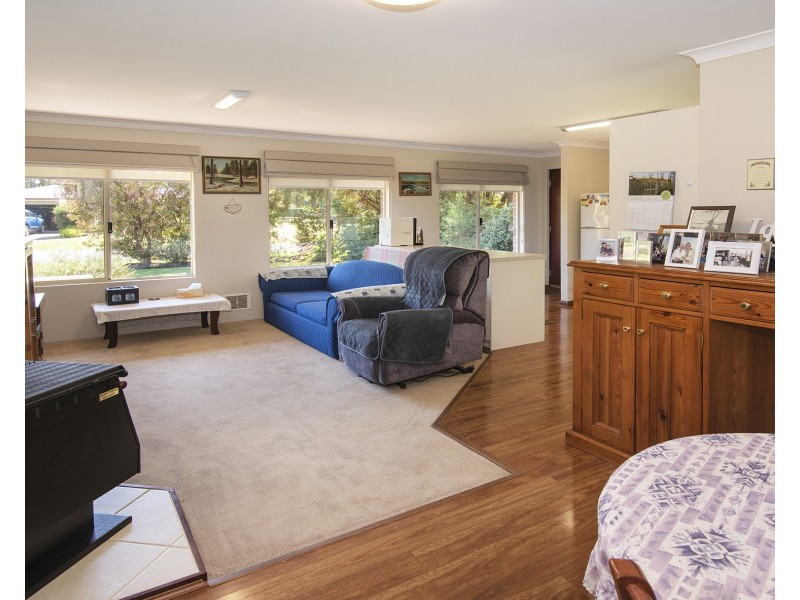 11 Hay Shed Road, Bovell WA 6280