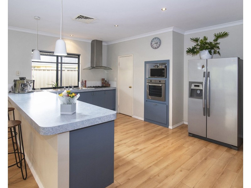 18 Frances Louisa Street, West Busselton WA 6280