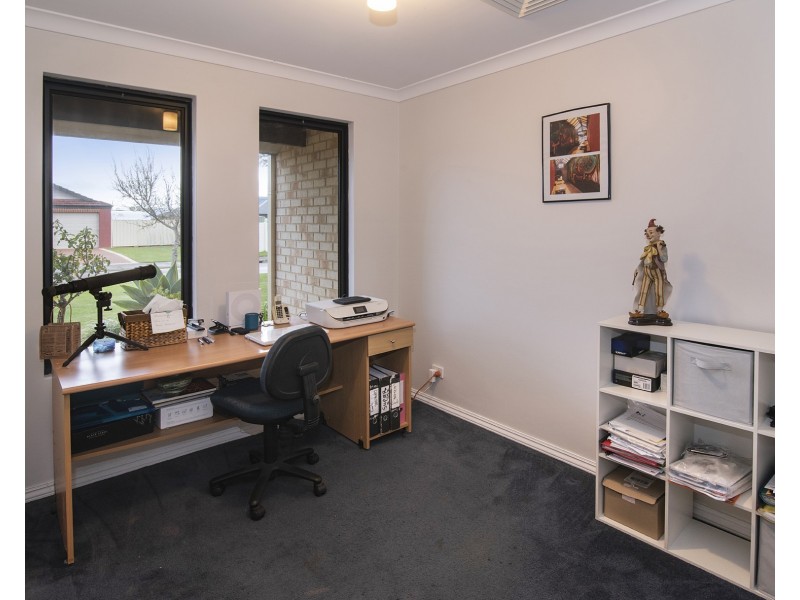 18 Frances Louisa Street, West Busselton WA 6280