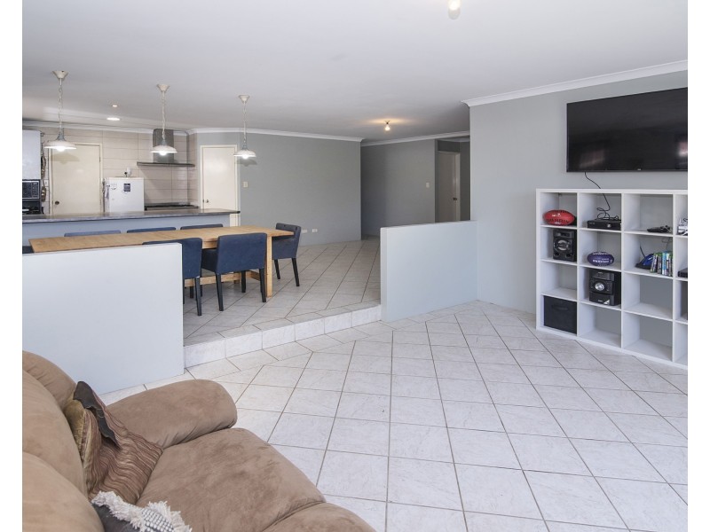 156 College Avenue, West Busselton WA 6280