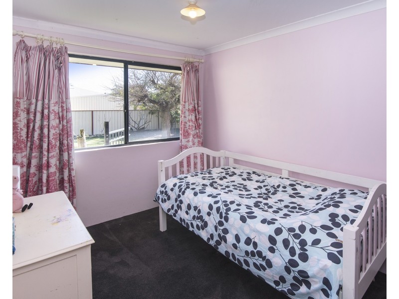 156 College Avenue, West Busselton WA 6280