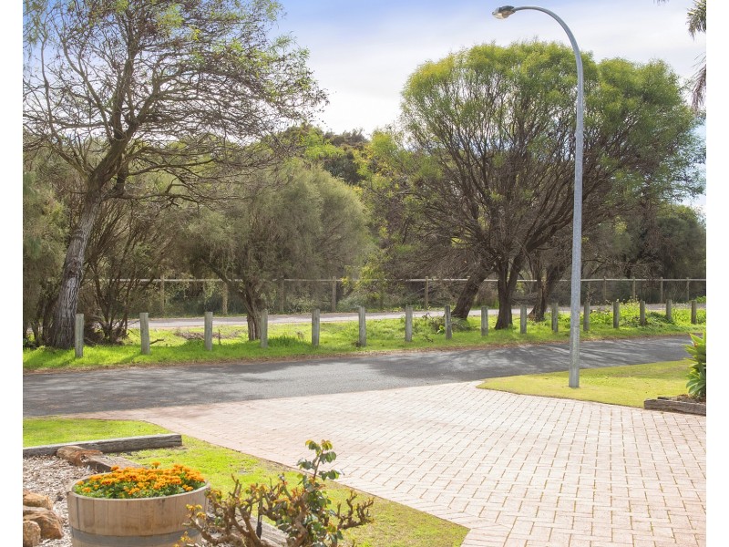 20 Sanctuary Grove, West Busselton WA 6280