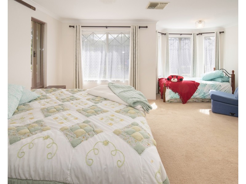 20 Sanctuary Grove, West Busselton WA 6280