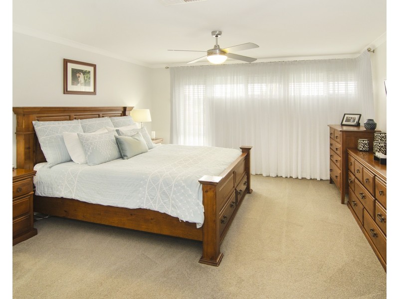 42 Bell Drive, Broadwater WA 6280