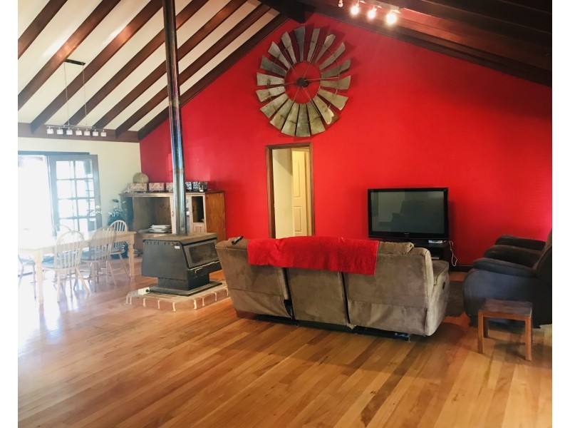 9 Hornibrook Road, Dalyellup WA 6230