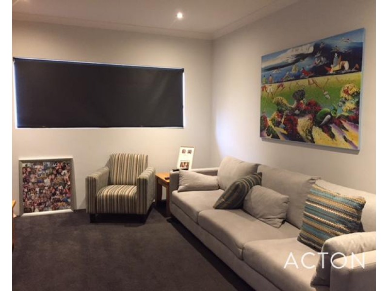 77 Maidment Parade, Dalyellup WA 6230