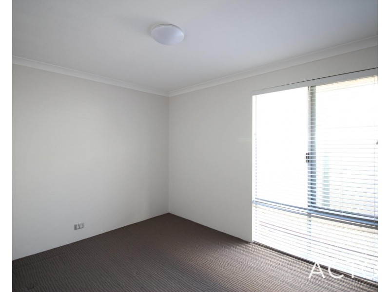 62 Santons Approach, Yalyalup WA 6280