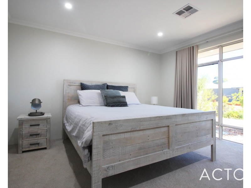 11 Rivergum Way, Glen Iris WA 6230