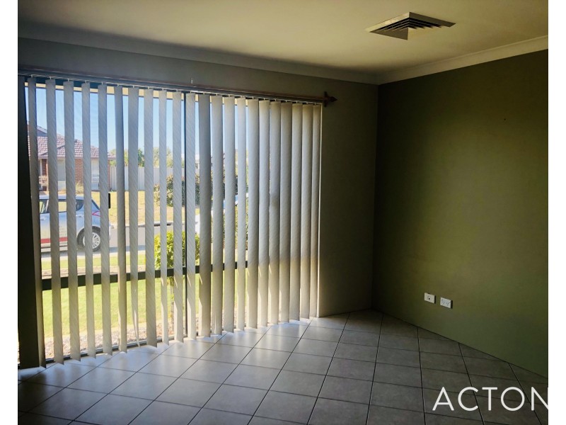 12 Koonak Street, Dalyellup WA 6230