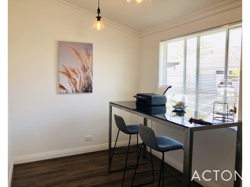 18 Gibbs Street, Carey Park WA 6230