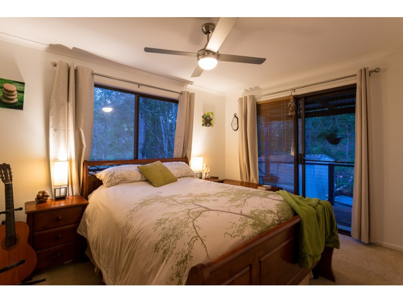 8 Suzen Court, Mooloolah Valley QLD 4553