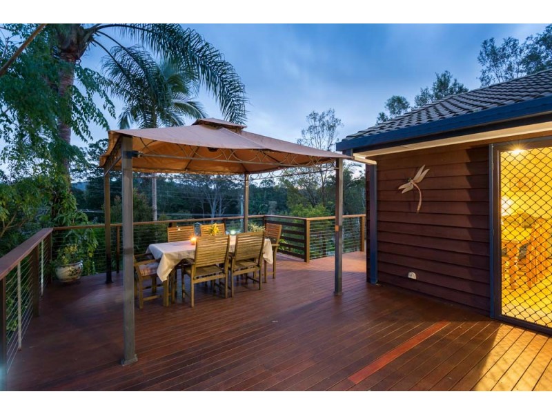 8 Suzen Court, Mooloolah Valley QLD 4553