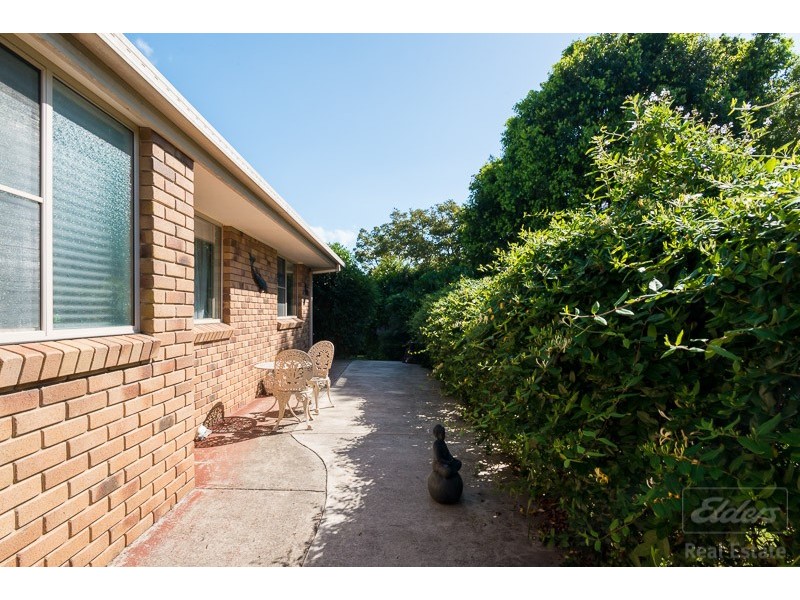 1/9 Hakea Avenue, Maleny QLD 4552