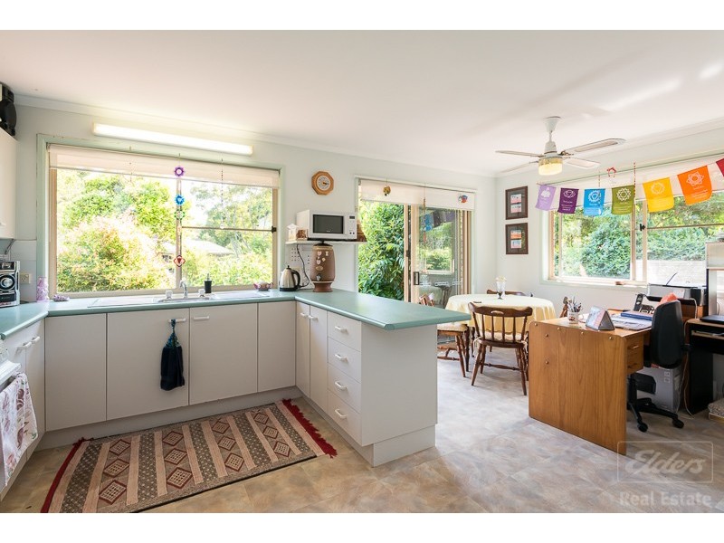 1/9 Hakea Avenue, Maleny QLD 4552