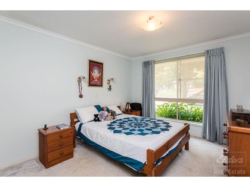 1/9 Hakea Avenue, Maleny QLD 4552