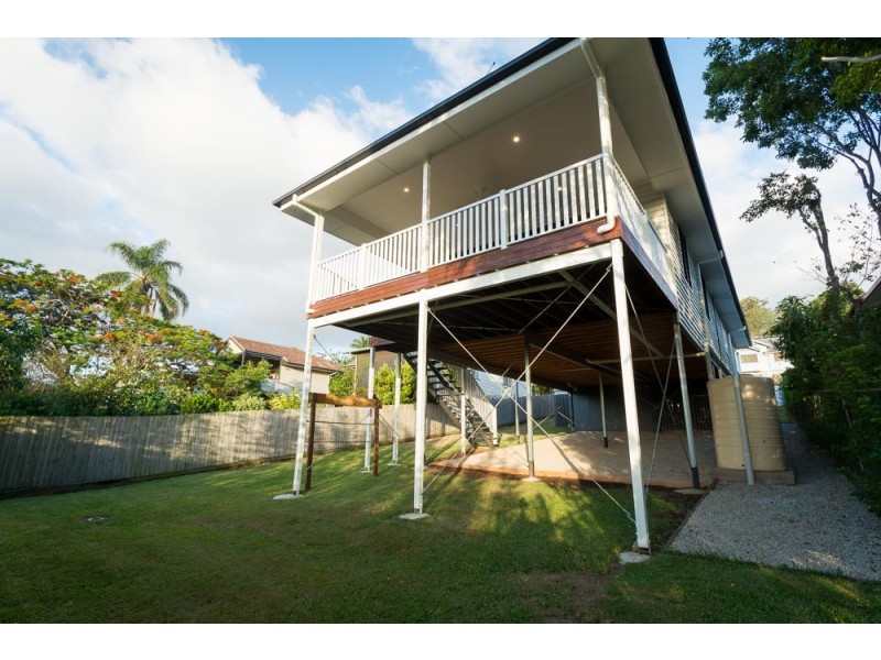 28 Royal Parade, Alderley QLD 4051