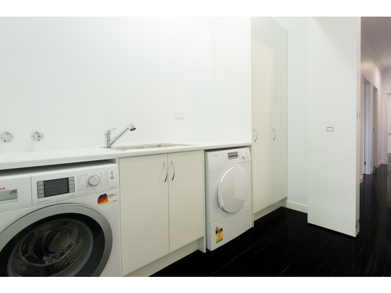 28 Royal Parade, Alderley QLD 4051